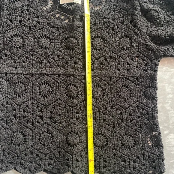Black Crochet‎ Embroidered Puff Sleeve Top size S Saints and Hearts - Picture 3 of 6